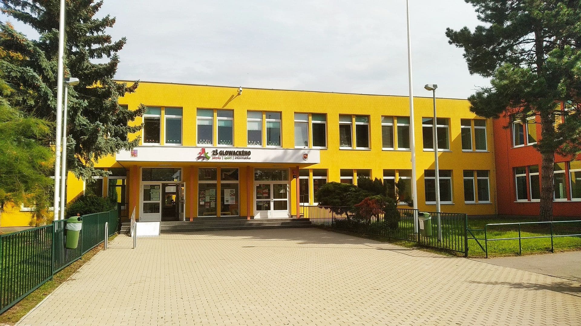 01_ZS_glowackeho.jpg